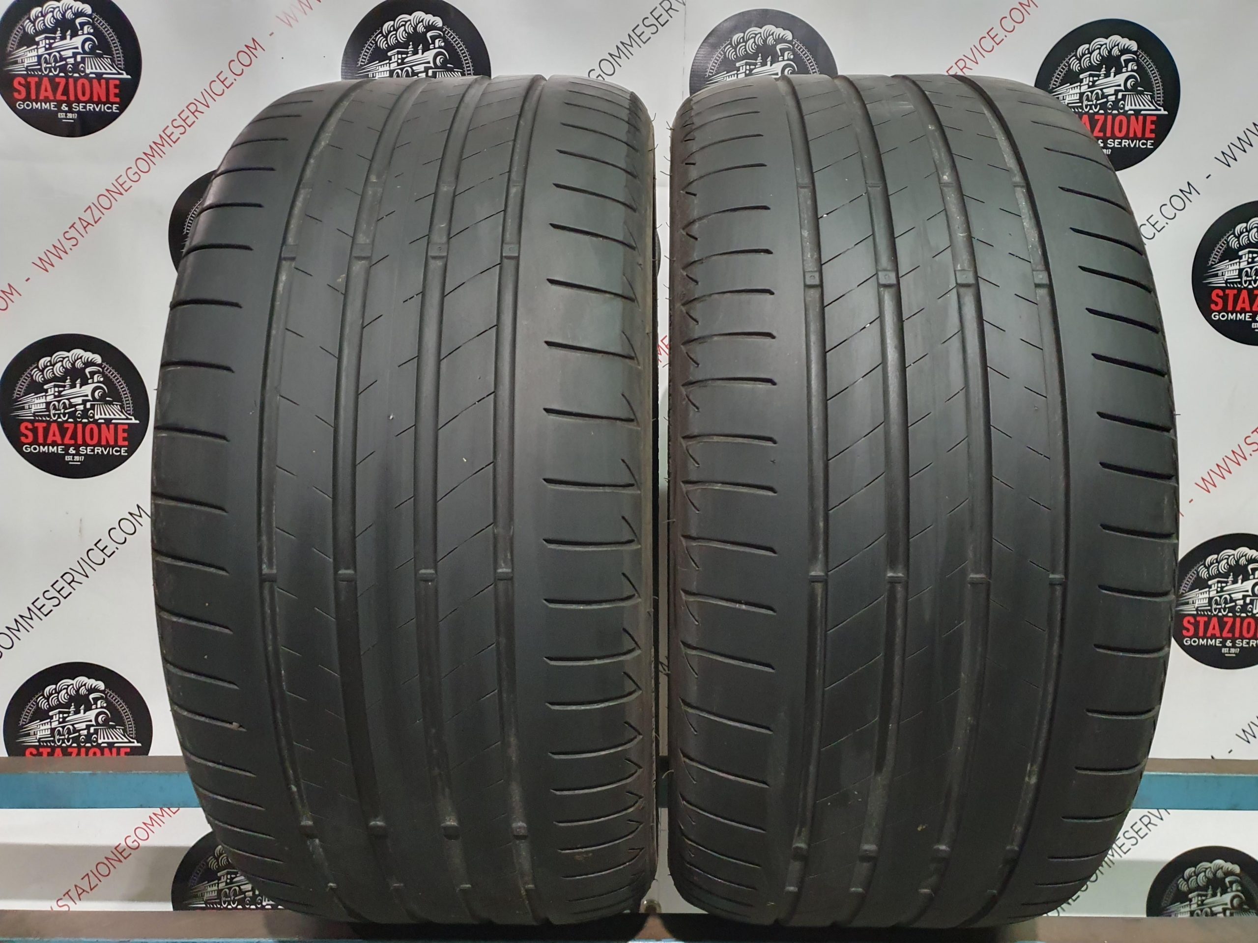 Pneumatico - Gomme estive usate BRIDGESTONE 275/35 R19 Pneumatico - Gomme estive usate BRIDGESTONE 275/35 R19