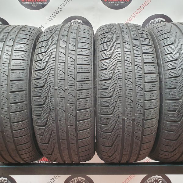 Pneumatico - Gomme invernali usate PIRELLI 225/45 R18