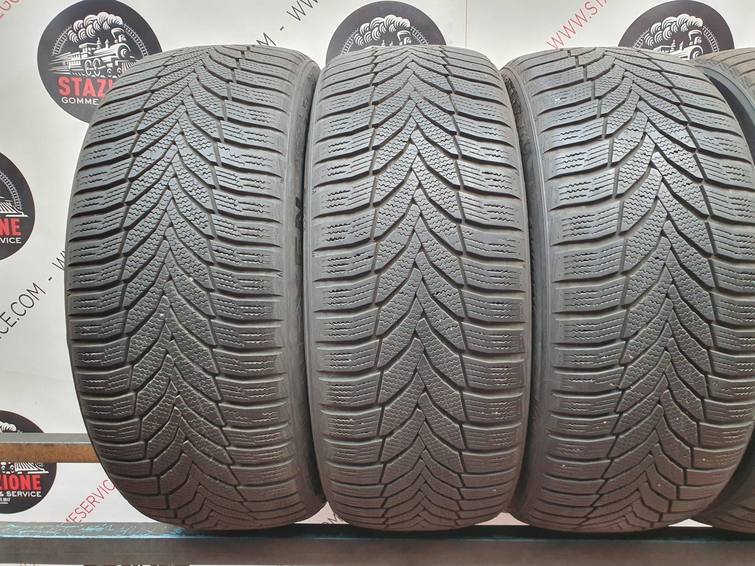 min_6512910682af6_169571615439