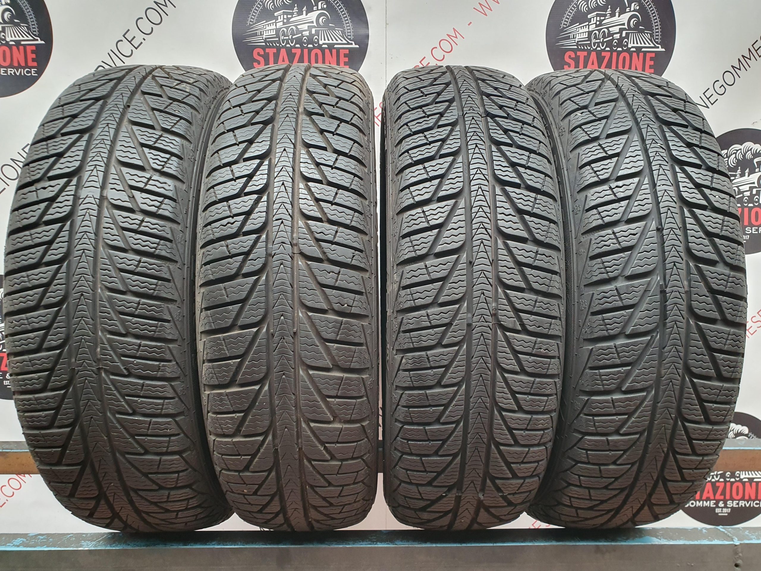 Pneumatico - Gomme invernali usate VIKING NORWAY 165/60 R15 Pneumatico - Gomme invernali usate VIKING NORWAY 165/60 R15