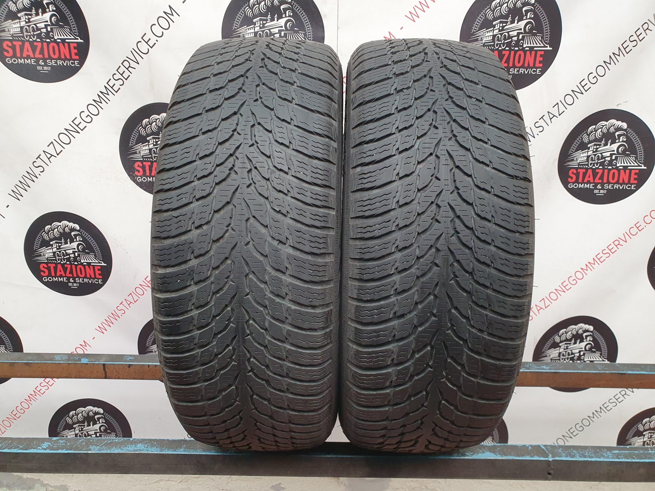 Pneumatico - Gomme invernali usate NOKIAN 215/60 R16 Pneumatico - Gomme invernali usate NOKIAN 215/60 R16