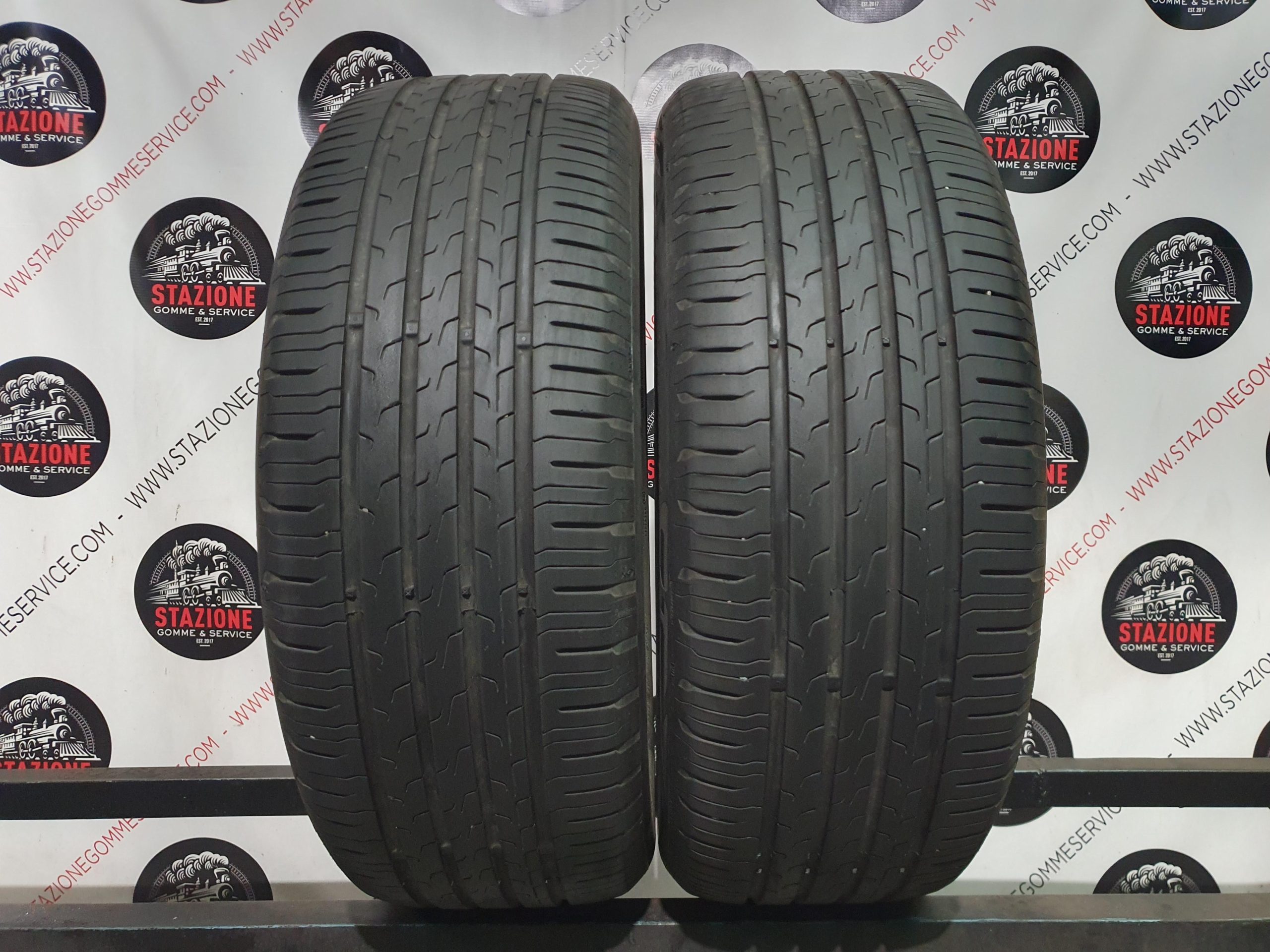 Pneumatico - Gomme estive usate CONTINENTAL 215/50 R18 Pneumatico - Gomme estive usate CONTINENTAL 215/50 R18