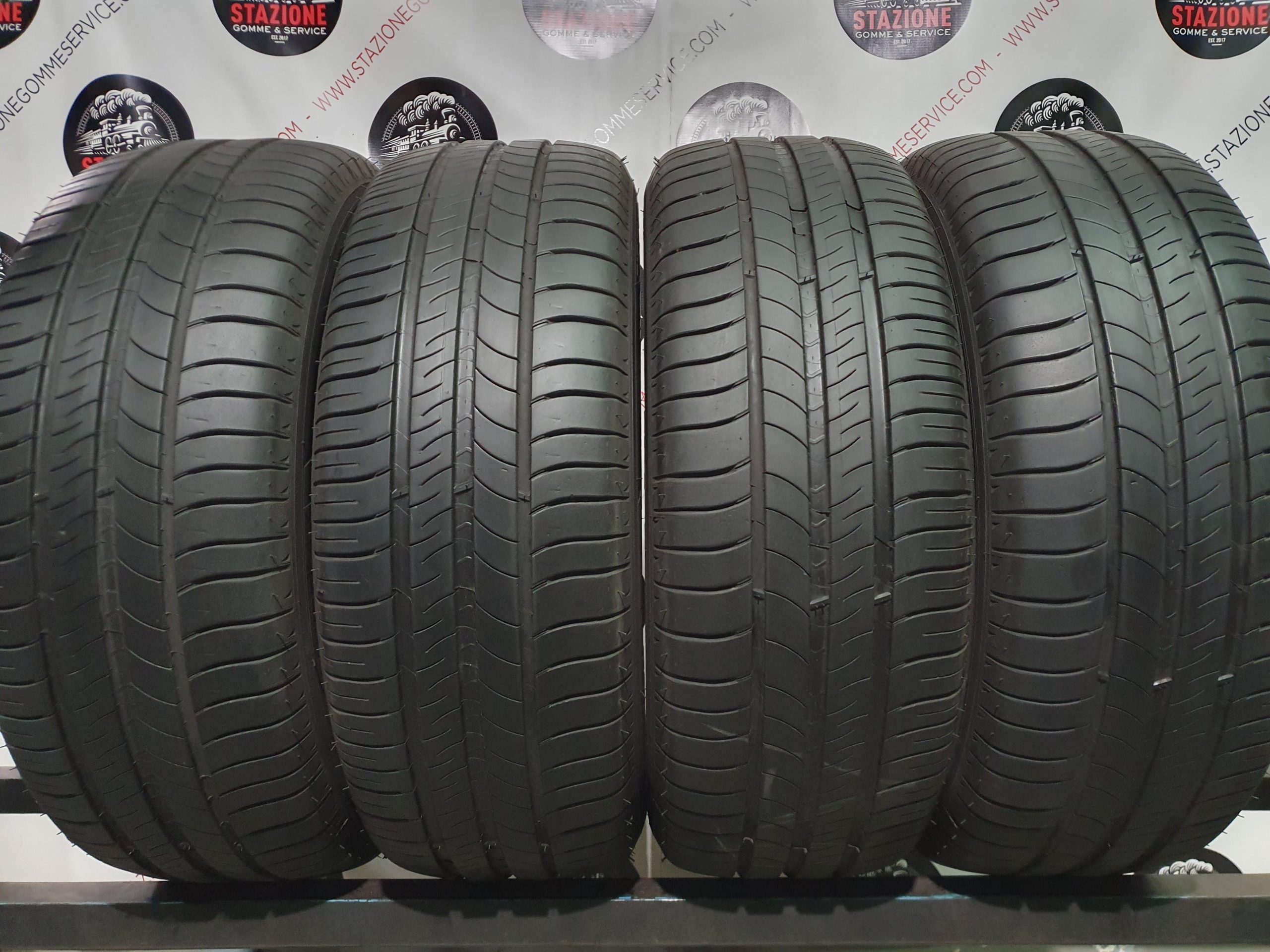 Pneumatico - Gomme estive usate MICHELIN 215/60 R16 Pneumatico - Gomme estive usate MICHELIN 215/60 R16