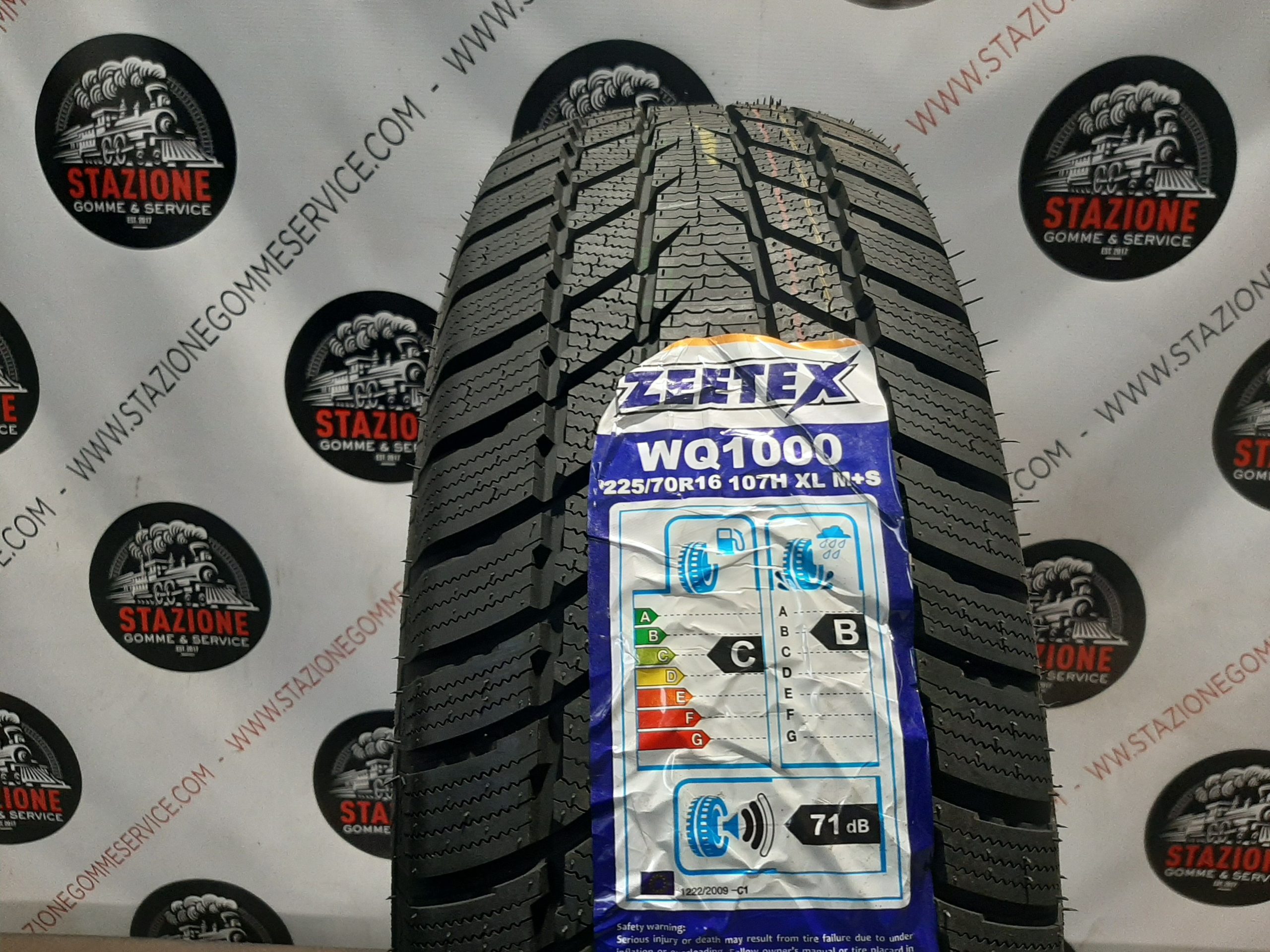 Pneumatico - Gomme pneumatici invernali ZEETEX 225/70 R16 Pneumatico - Gomme pneumatici invernali ZEETEX 225/70 R16