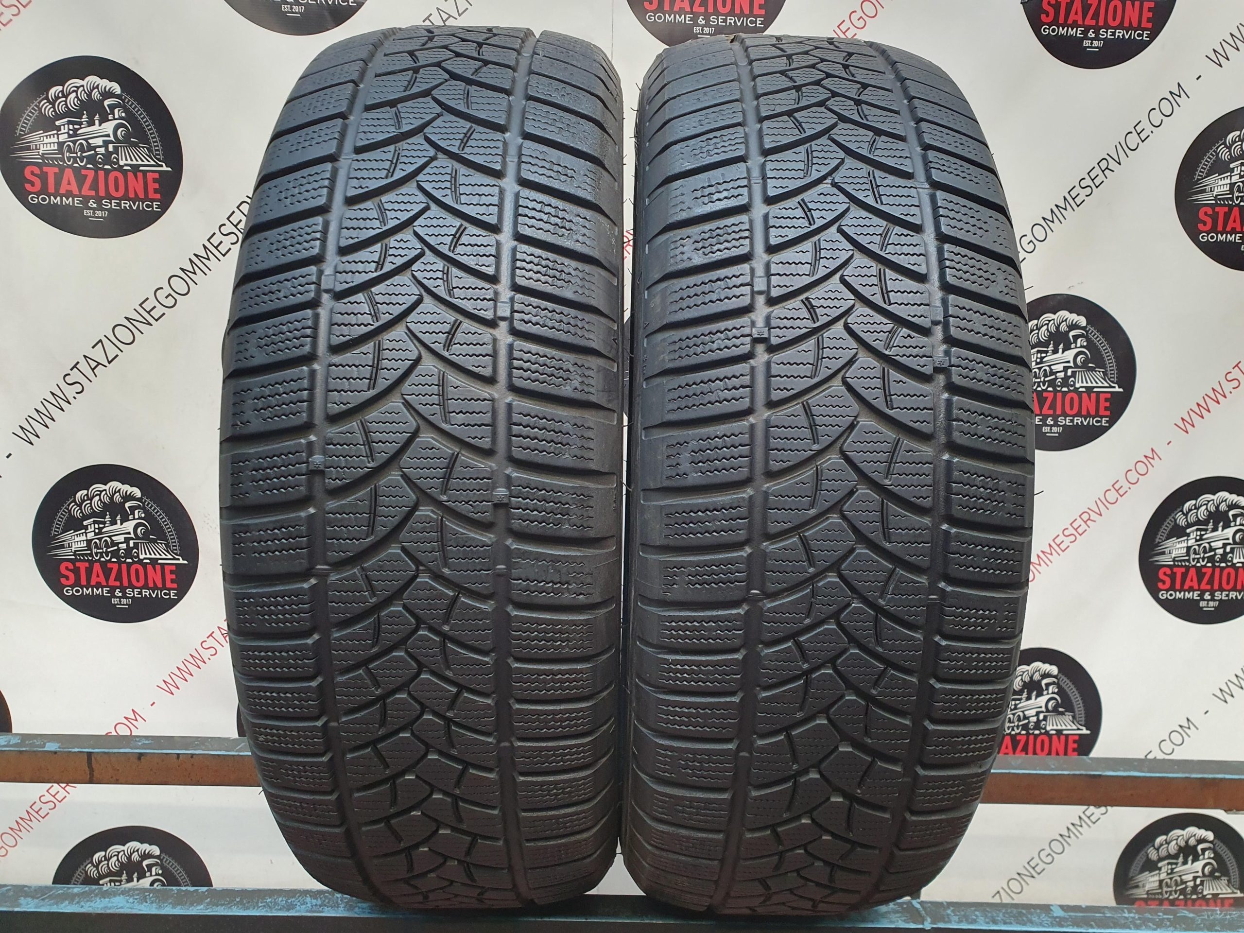 Pneumatico - Gomme invernali usate FIRESTONE 235/60 R18 Pneumatico - Gomme invernali usate FIRESTONE 235/60 R18