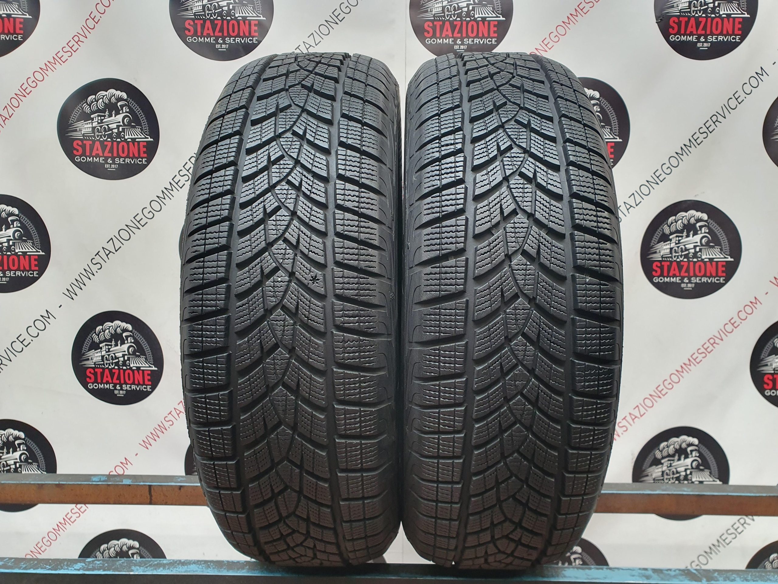 Pneumatico - Gomme invernali usate GOODYEAR 215/65 R17 Pneumatico - Gomme invernali usate GOODYEAR 215/65 R17