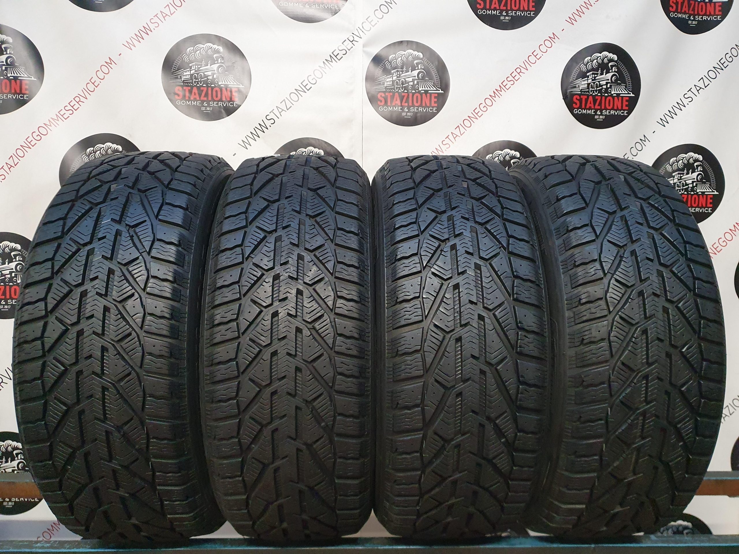 Pneumatico - Gomme invernali usate TAURUS 225/55 R18 Pneumatico - Gomme invernali usate TAURUS 225/55 R18