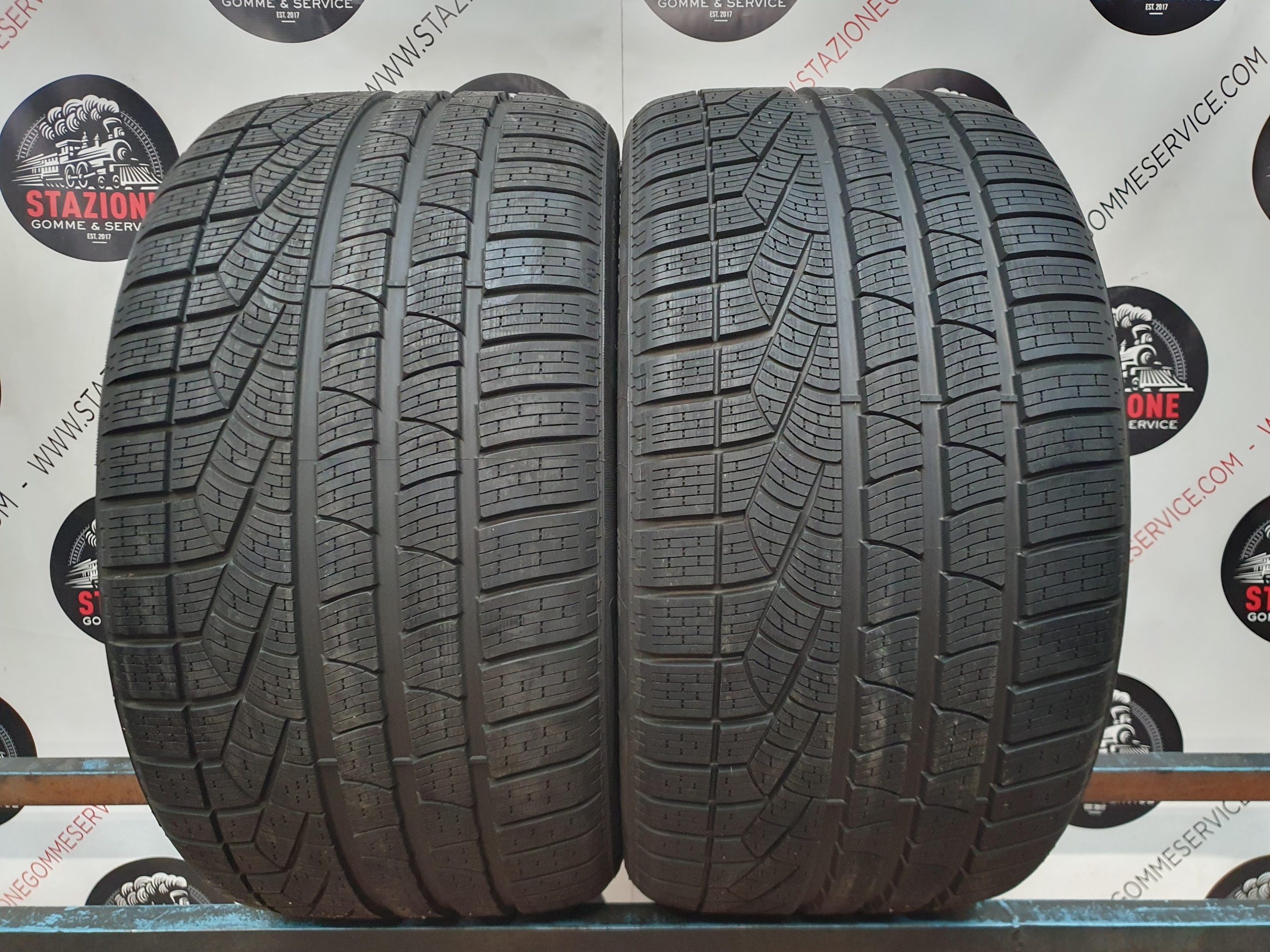 Pneumatico - Gomme pneumatici invernali PIRELLI 295/35 R20 Pneumatico - Gomme pneumatici invernali PIRELLI 295/35 R20
