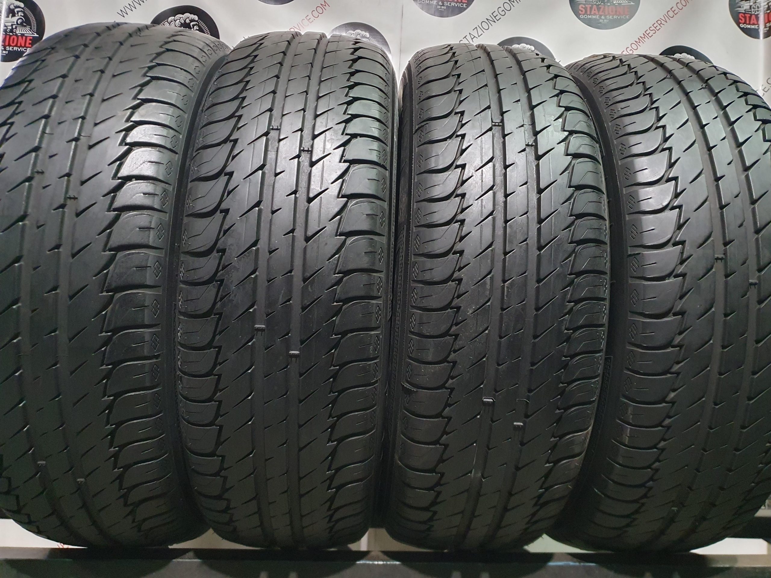 Pneumatico - Gomme estive usate KLEBER 215/65 R17 Pneumatico - Gomme estive usate KLEBER 215/65 R17