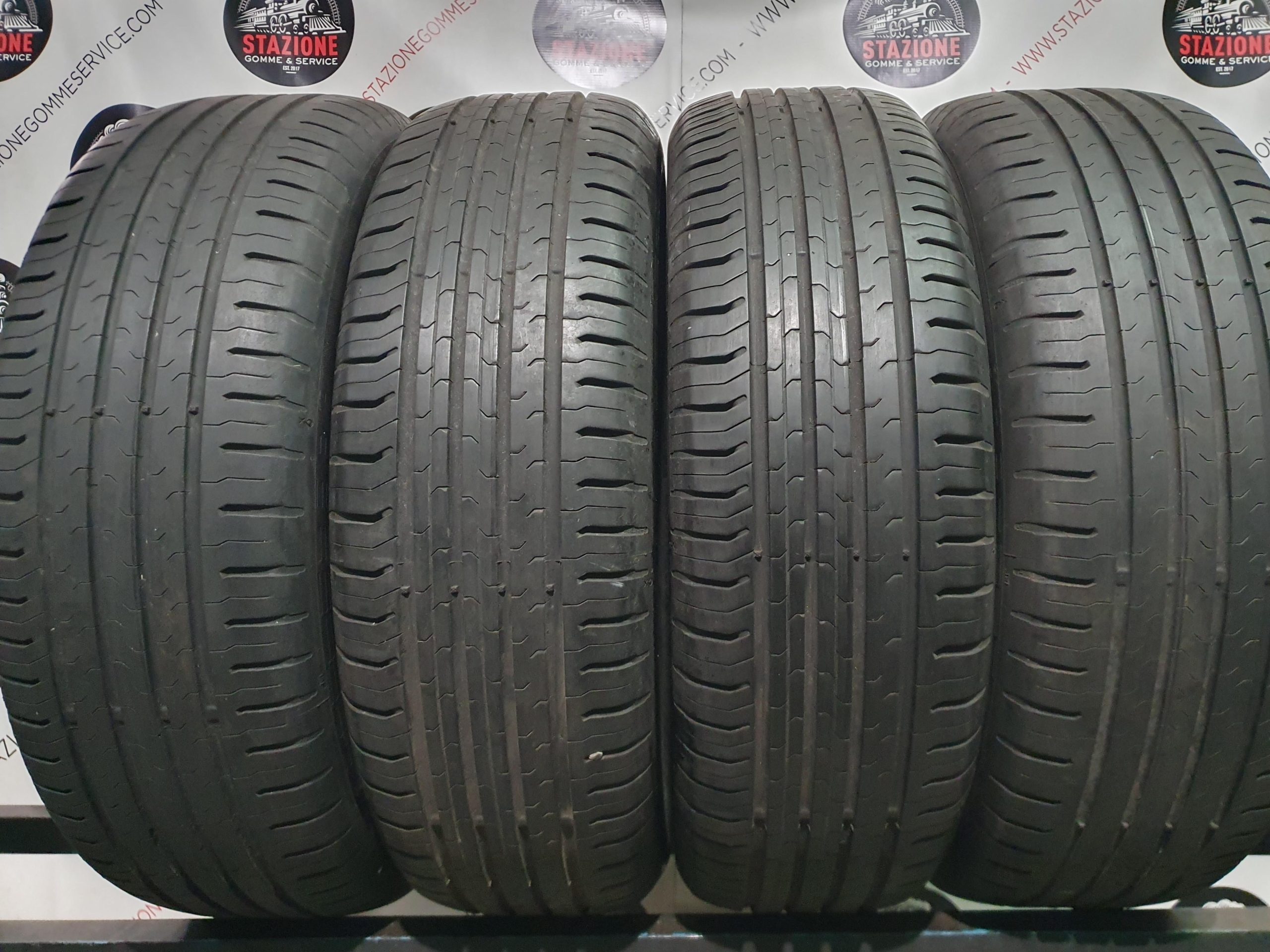 Pneumatico - Gomme estive usate CONTINENTAL 215/65 R17 Pneumatico - Gomme estive usate CONTINENTAL 215/65 R17