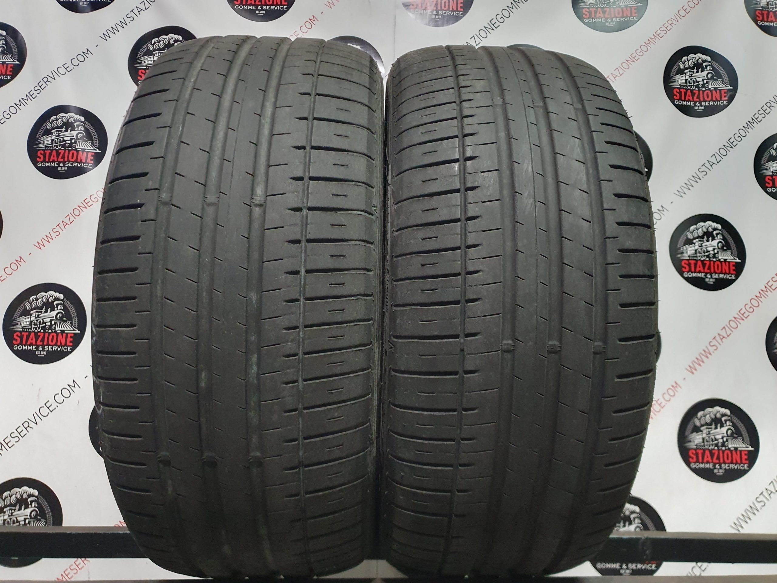 Pneumatico - Gomme estive usate FALKEN 265/50 R19 Pneumatico - Gomme estive usate FALKEN 265/50 R19