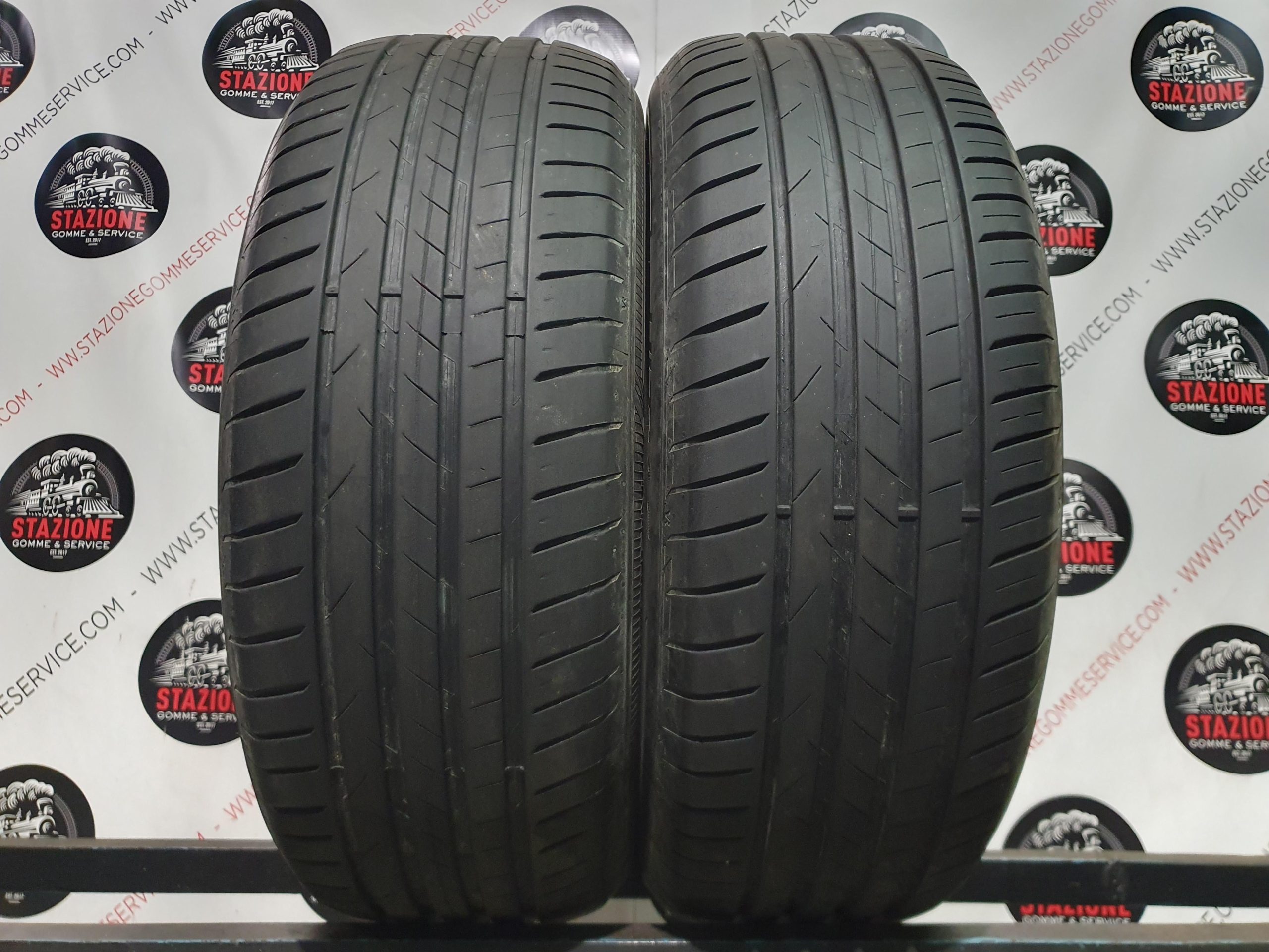 Pneumatico - Gomme estive usate VREDESTEIN 215/55 R18 Pneumatico - Gomme estive usate VREDESTEIN 215/55 R18