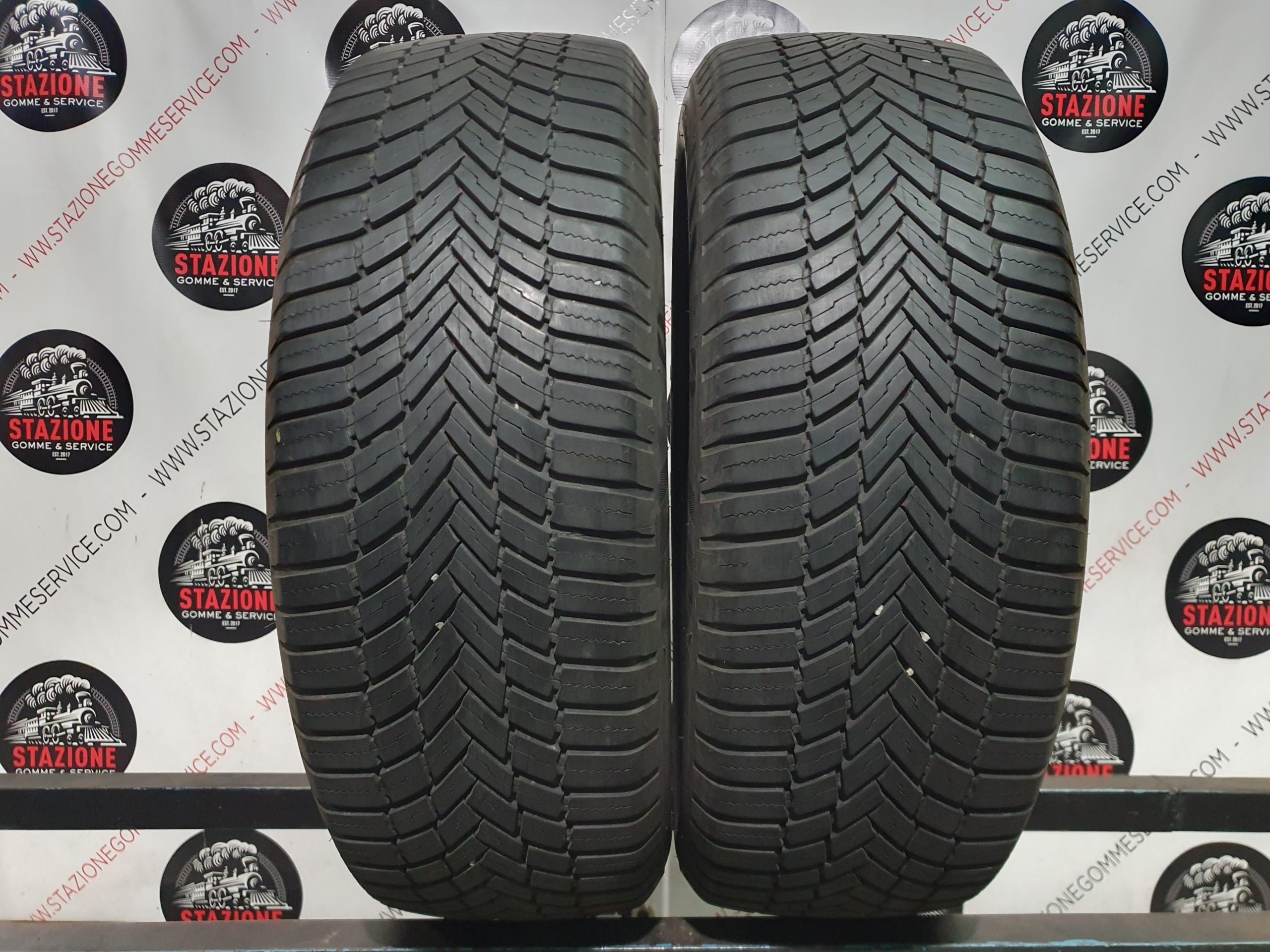 Pneumatico - Gomme 4 stagioni usate BRIDGESTONE 195/60 R16 Pneumatico - Gomme 4 stagioni usate BRIDGESTONE 195/60 R16