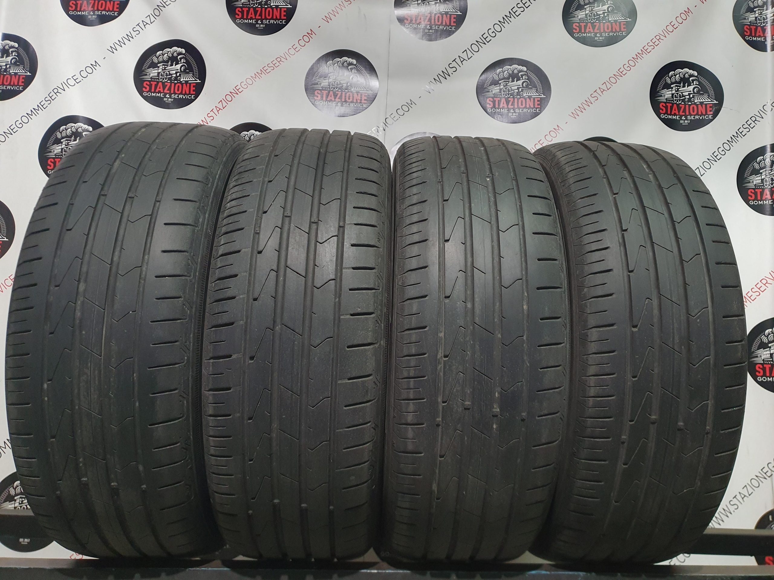 Pneumatico - Gomme estive usate HANKOOK 215/55 R18 Pneumatico - Gomme estive usate HANKOOK 215/55 R18
