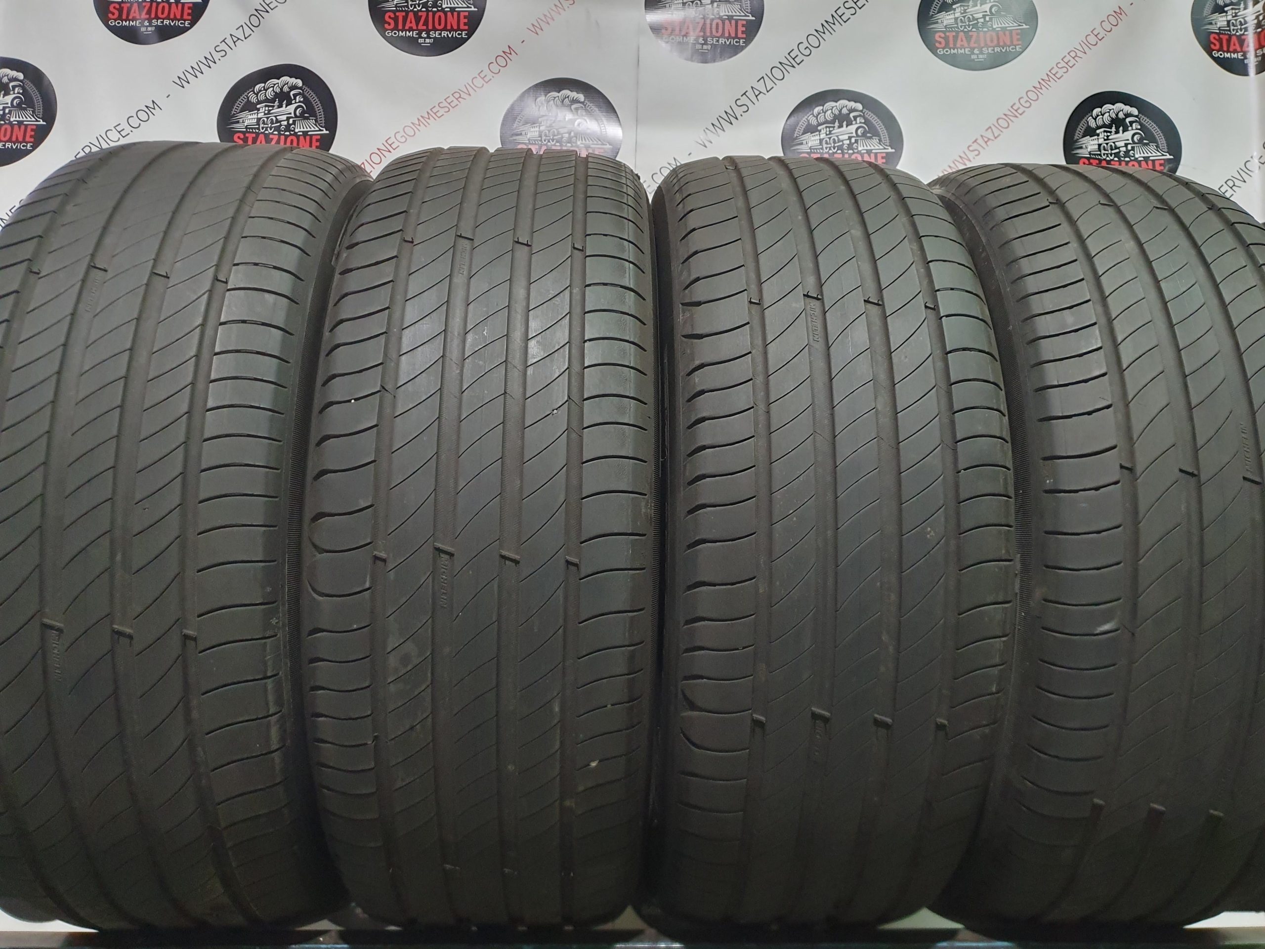 Pneumatico - Gomme estive usate MICHELIN 225/55 R18 Pneumatico - Gomme estive usate MICHELIN 225/55 R18