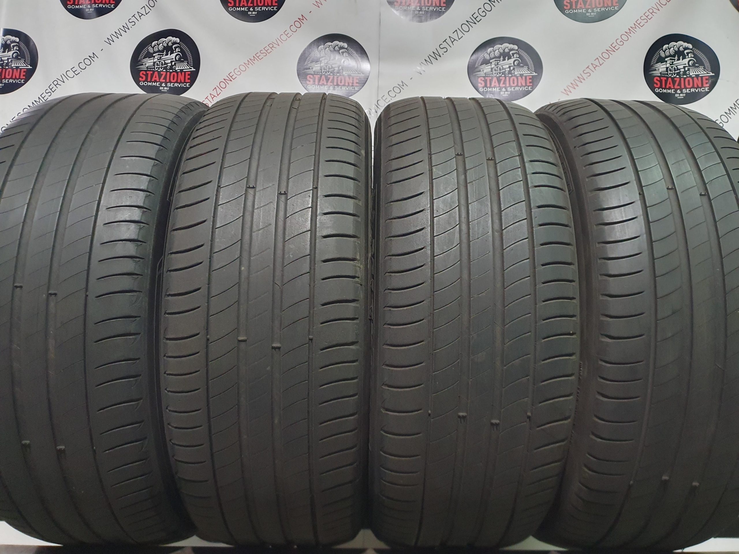 Pneumatico - 4 Gomme estive usate MICHELIN 225/55 R18 Pneumatico - 4 Gomme estive usate MICHELIN 225/55 R18