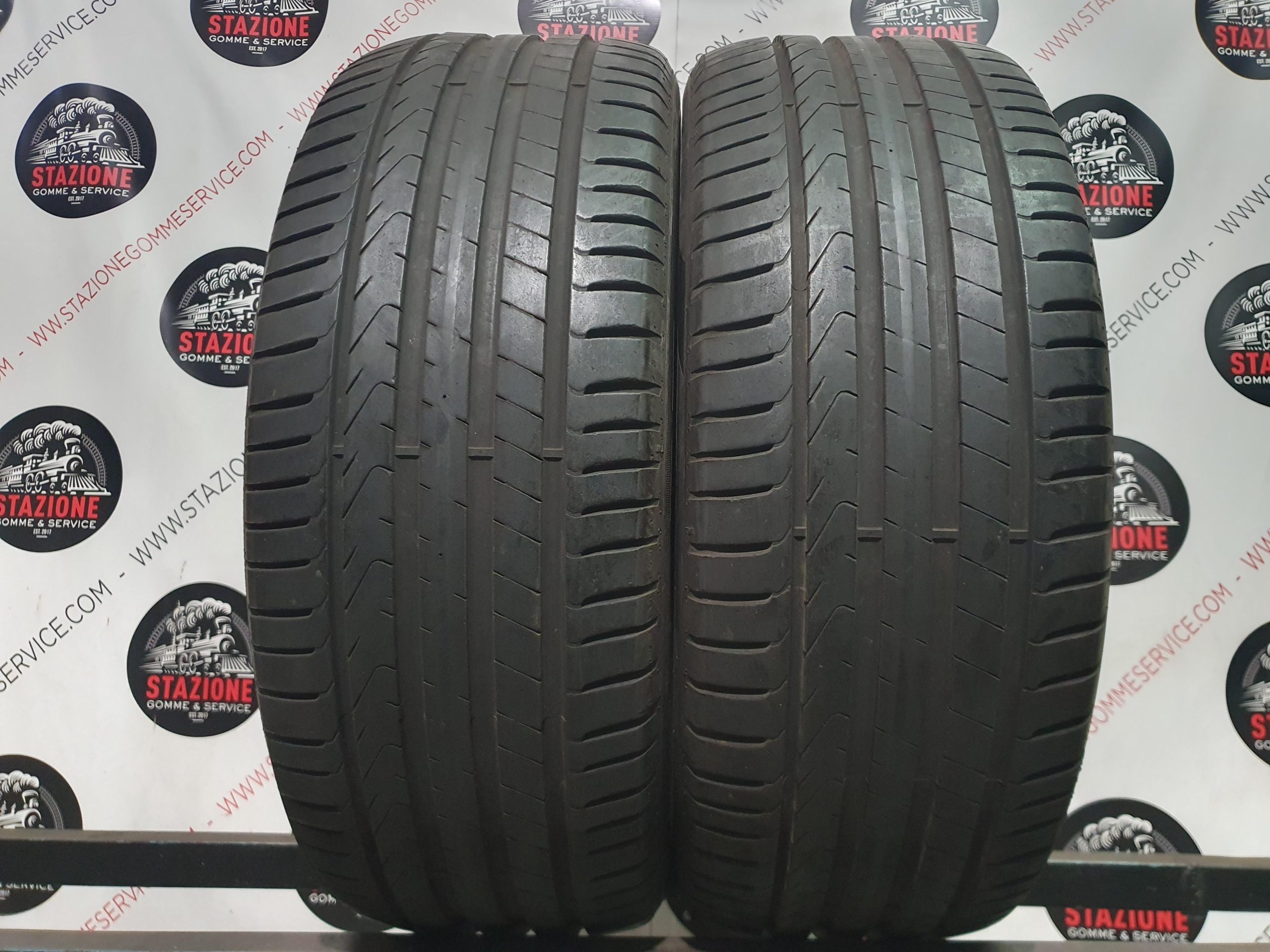 Pneumatico - Gomme estive usate PIRELLI 225/55 R17 Pneumatico - Gomme estive usate PIRELLI 225/55 R17