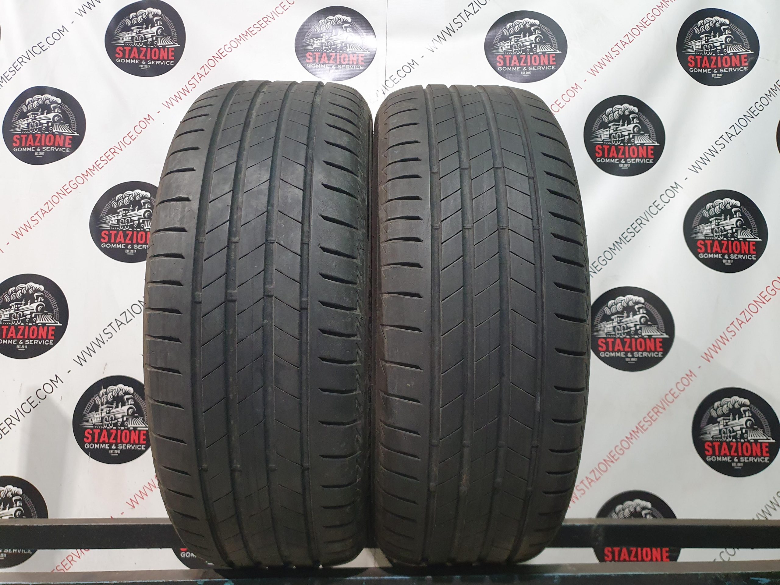 Pneumatico - Gomme estive usate BRIDGESTONE 225/55 R18 Pneumatico - Gomme estive usate BRIDGESTONE 225/55 R18