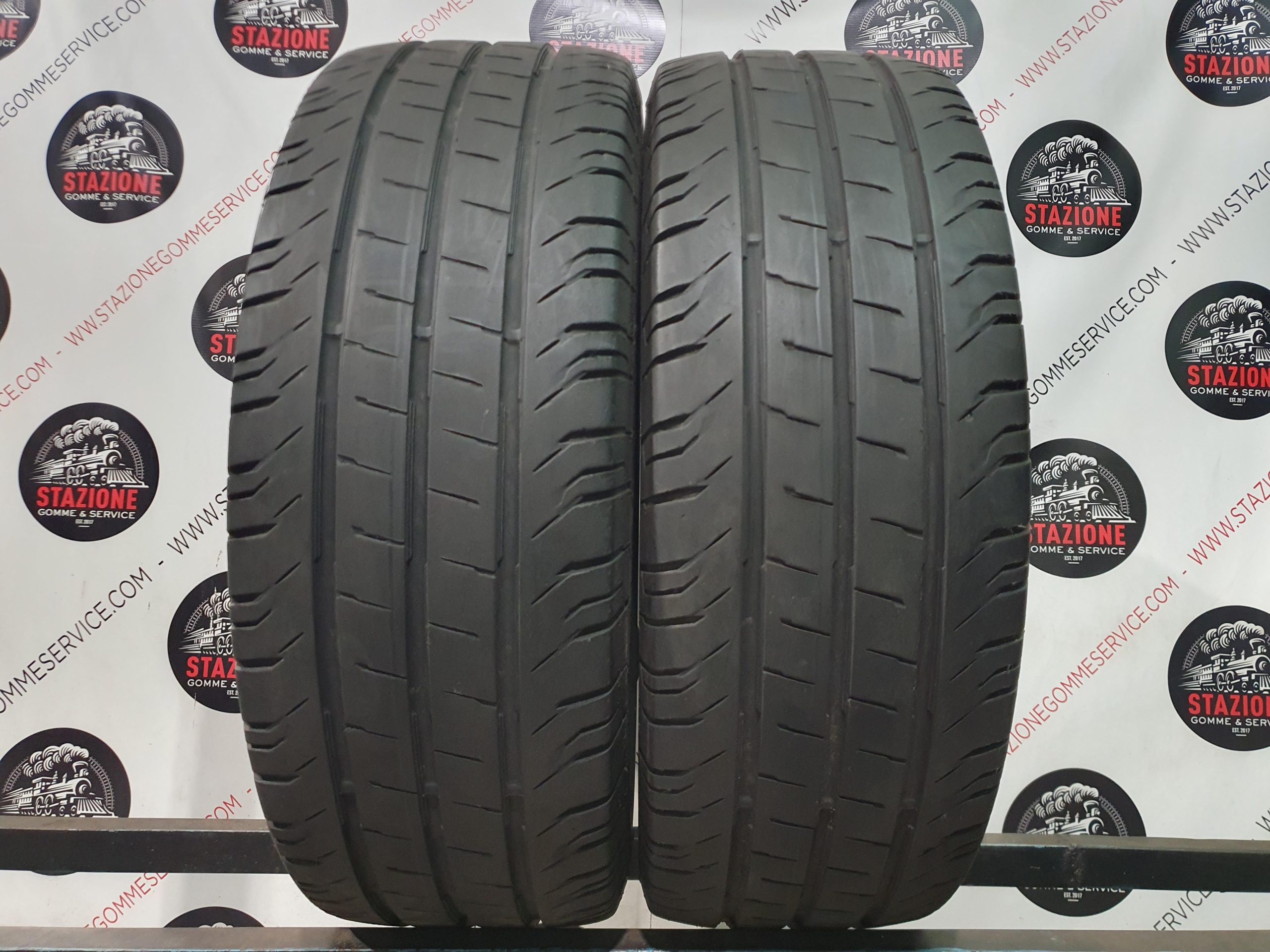 Pneumatico - Gomme estive usate CONTINENTAL 235/65 R16C Pneumatico - Gomme estive usate CONTINENTAL 235/65 R16C