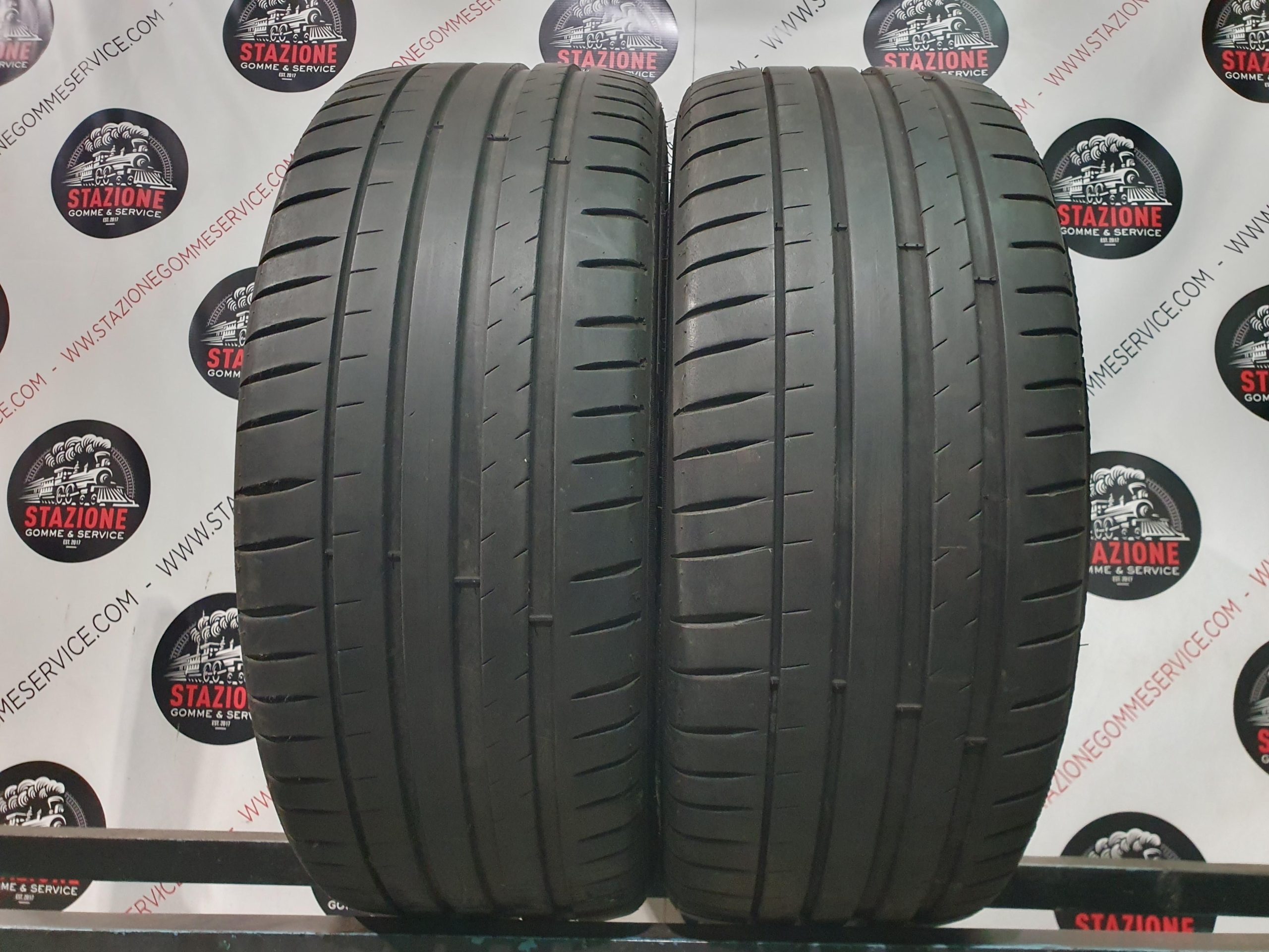 Pneumatico - Gomme estive usate MICHELIN 235/45 R19 Pneumatico - Gomme estive usate MICHELIN 235/45 R19