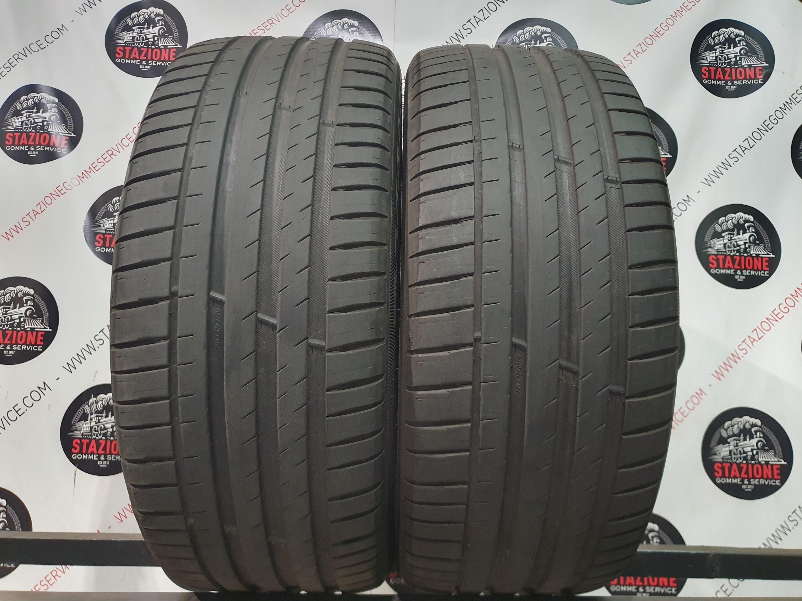 Pneumatico - Gomme estive usate MICHELIN 255/45 R20 Pneumatico - Gomme estive usate MICHELIN 255/45 R20