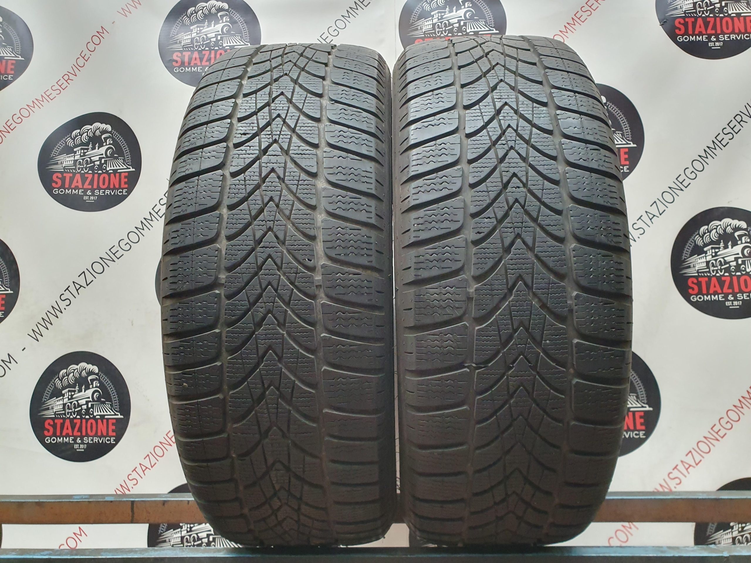 Pneumatico - Gomme invernali usate DUNLOP 225/60 R17 Pneumatico - Gomme invernali usate DUNLOP 225/60 R17