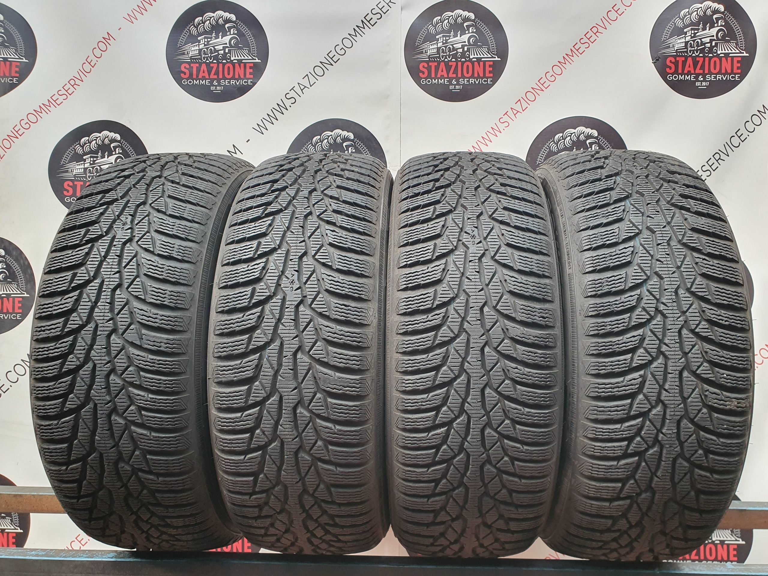 Pneumatico - Gomme invernali usate NOKIAN 205/65 R16 Pneumatico - Gomme invernali usate NOKIAN 205/65 R16