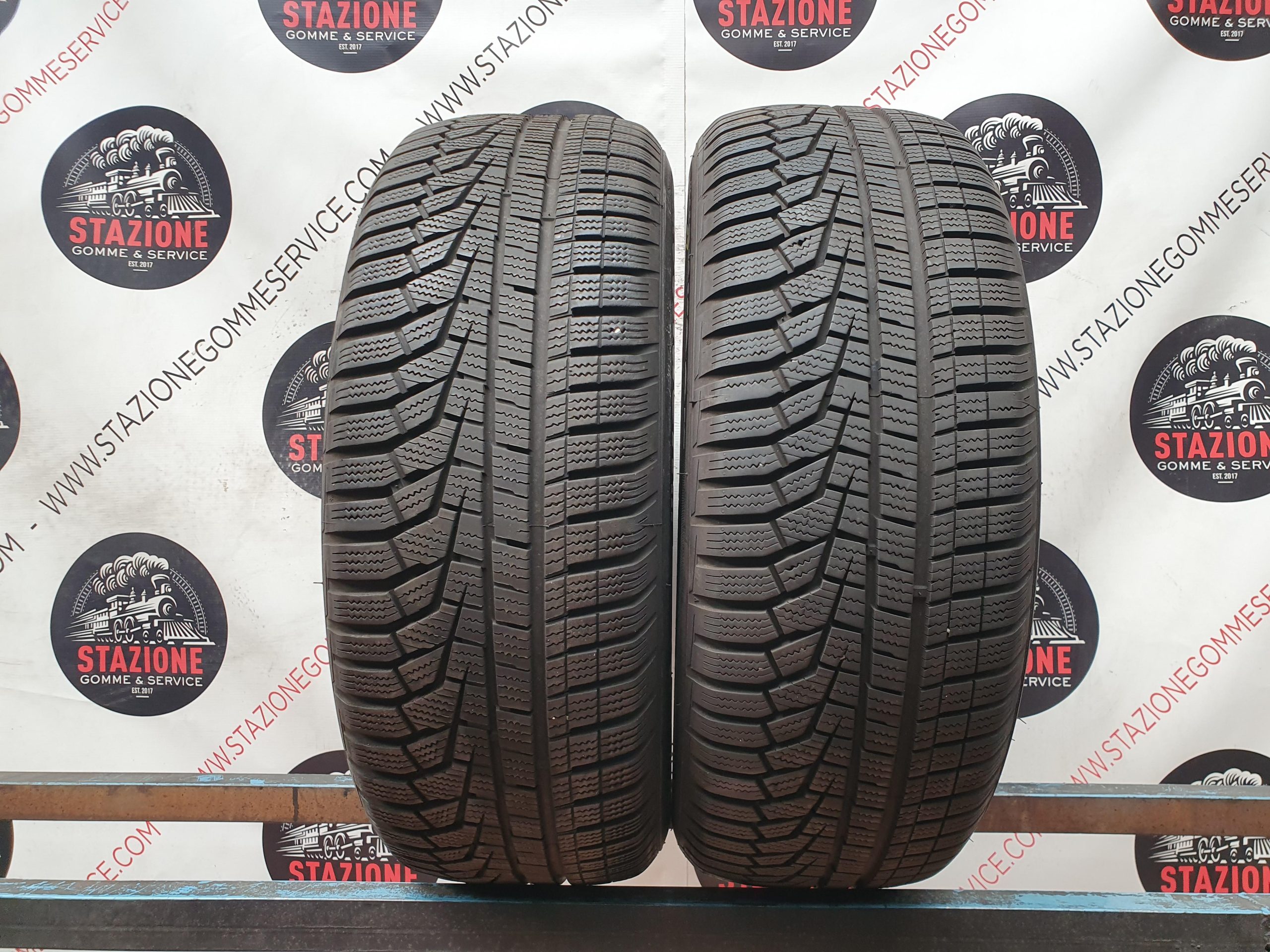 Pneumatico - Gomme invernali usate HANKOOK 215/60 R16 Pneumatico - Gomme invernali usate HANKOOK 215/60 R16