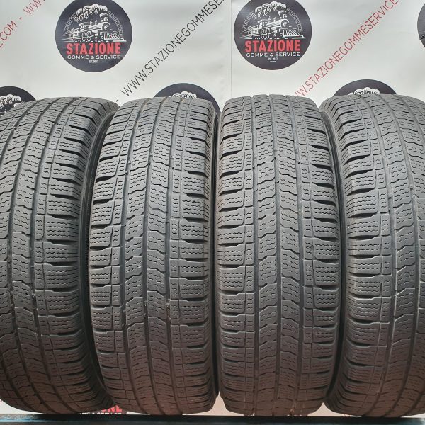 Pneumatico - Gomme invernali usate BFGOODRICH 215/70 R15C