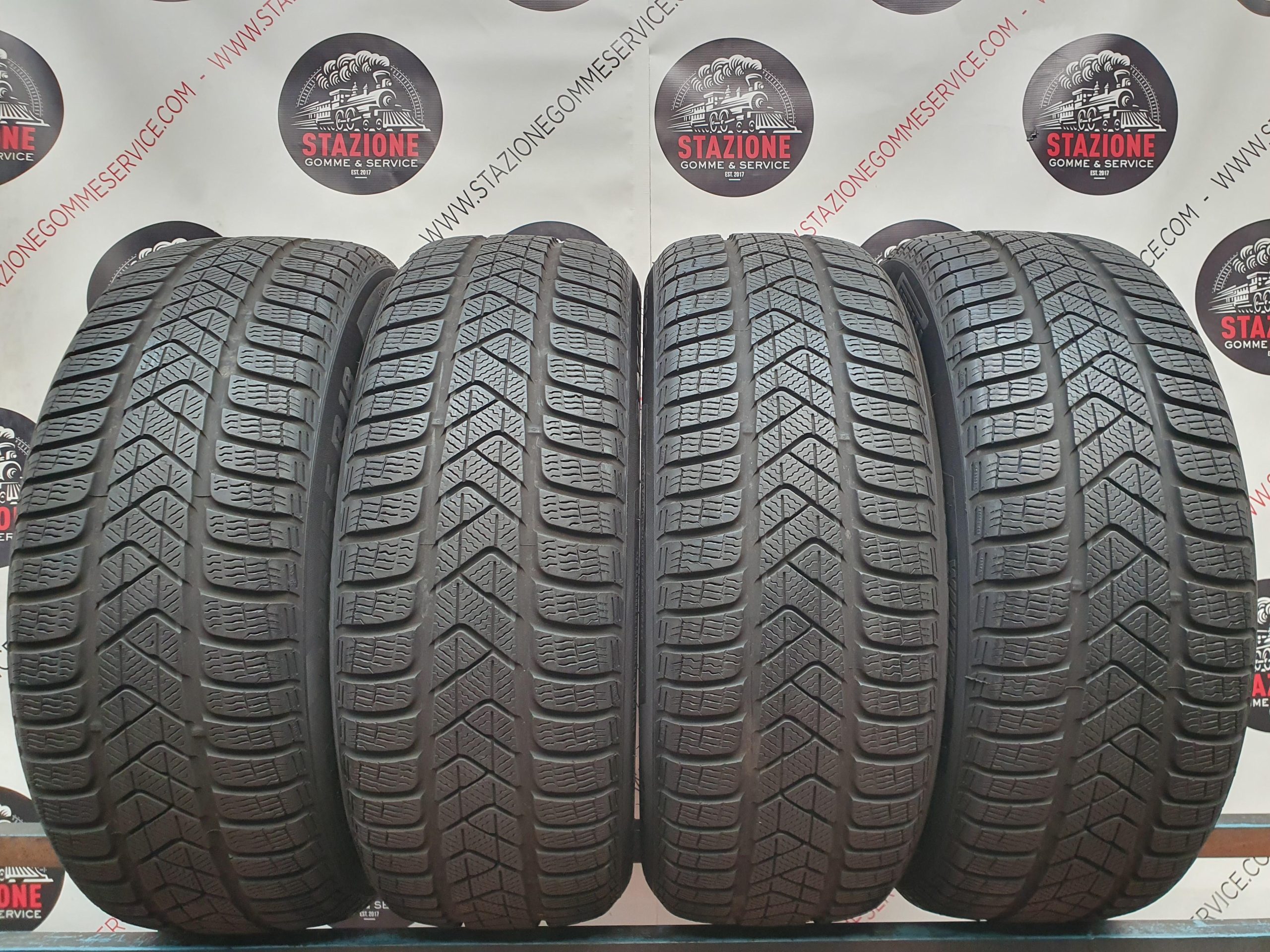 Pneumatico - Gomme invernali usate PIRELLI 225/55 R18 Pneumatico - Gomme invernali usate PIRELLI 225/55 R18