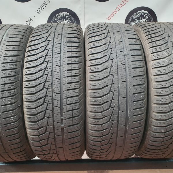 Pneumatico - 4 Gomme invernali usate HANKOOK 215/60 R16