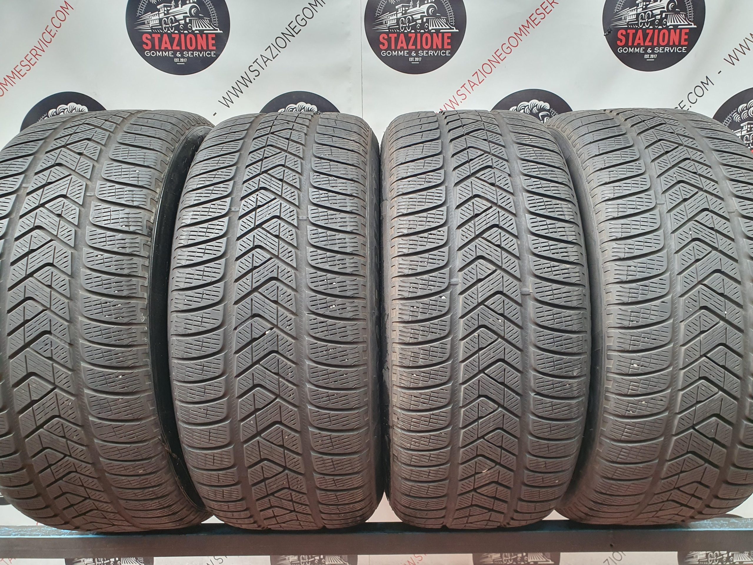 Pneumatico - Gomme invernali usate PIRELLI 255/50 R19 Pneumatico - Gomme invernali usate PIRELLI 255/50 R19