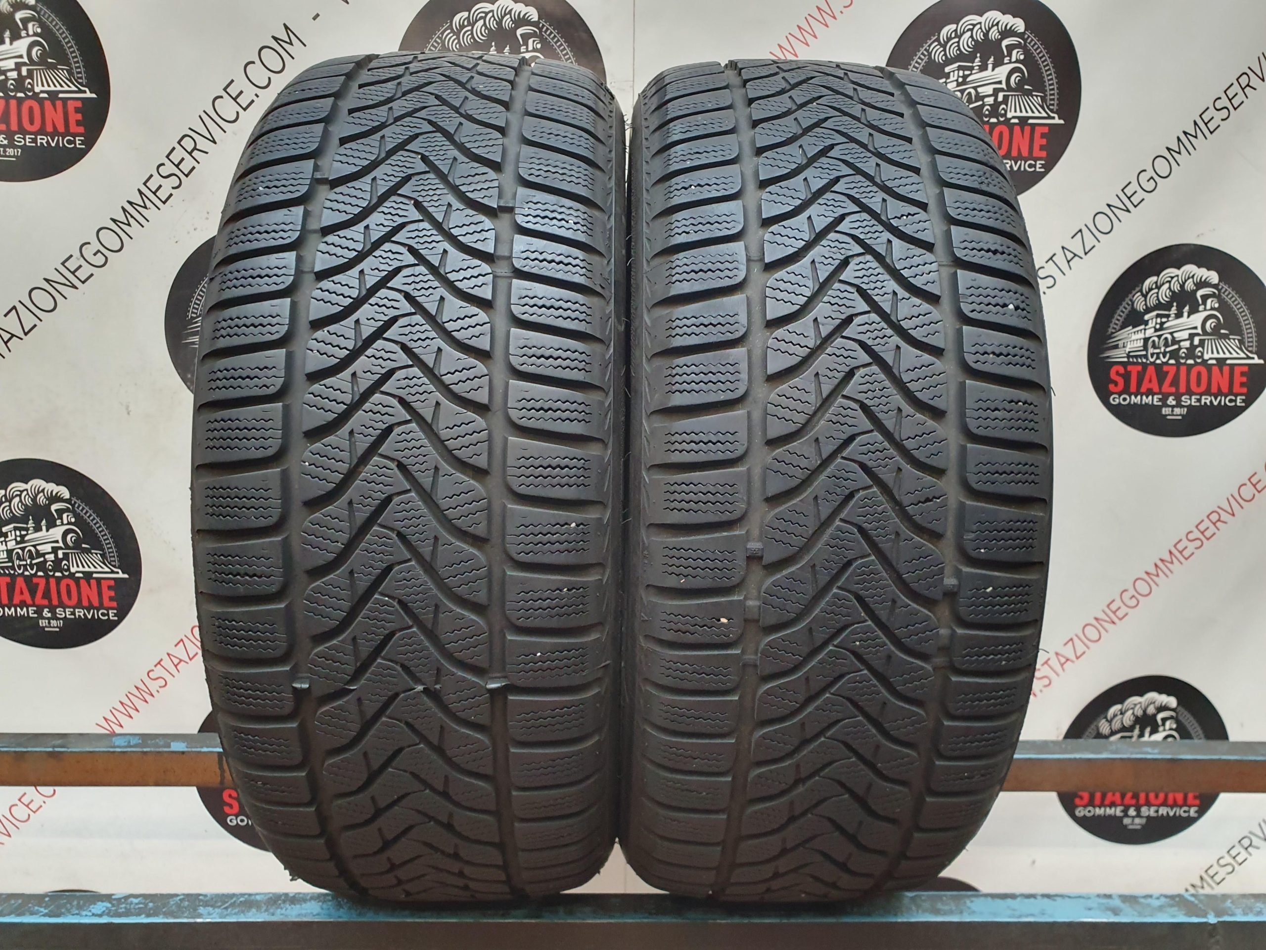 Pneumatico - Gomme invernali usate LASSA 215/50 R17 Pneumatico - Gomme invernali usate LASSA 215/50 R17