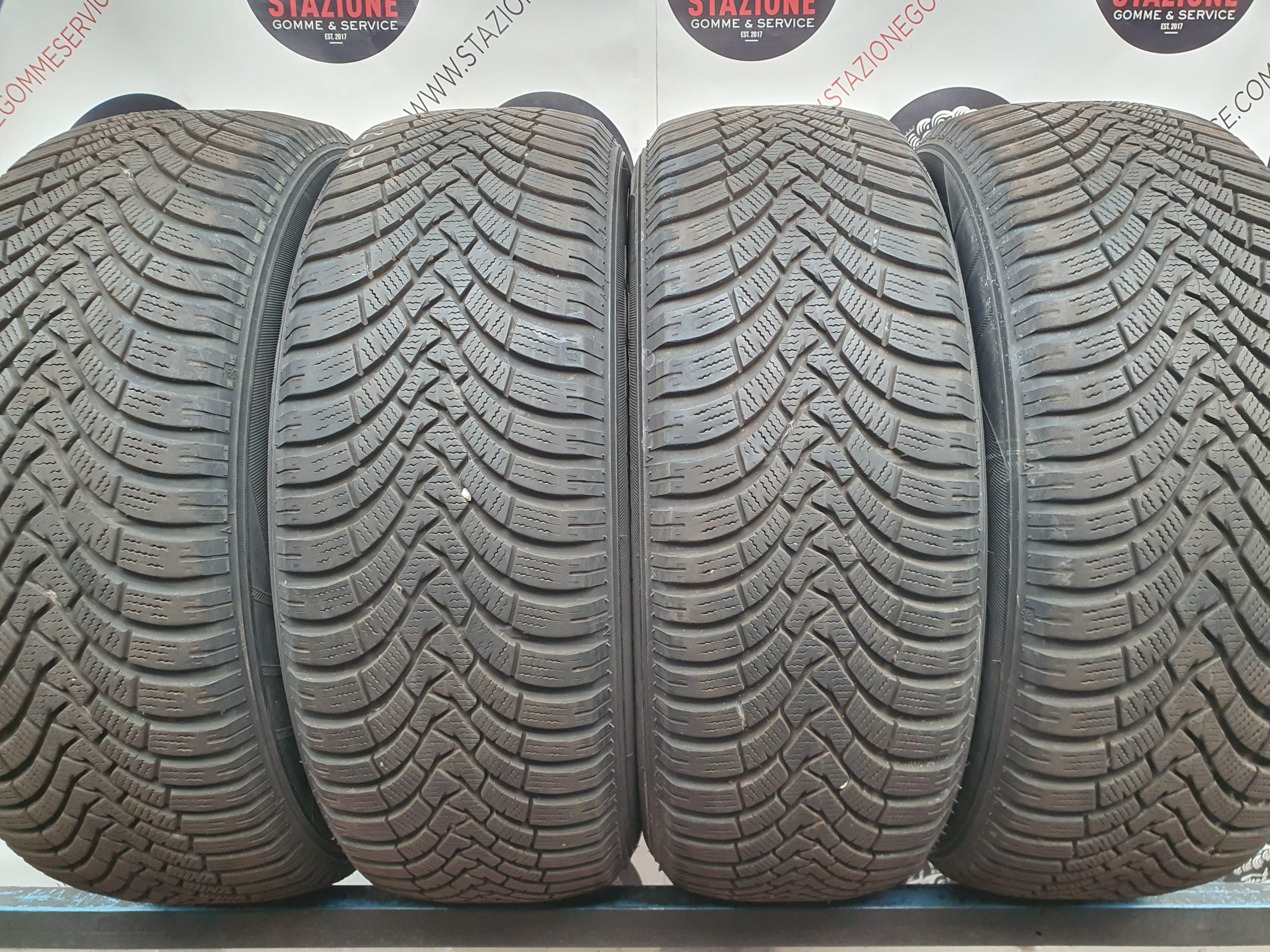 Pneumatico - Gomme invernali usate FALKEN 235/60 R18 Pneumatico - Gomme invernali usate FALKEN 235/60 R18