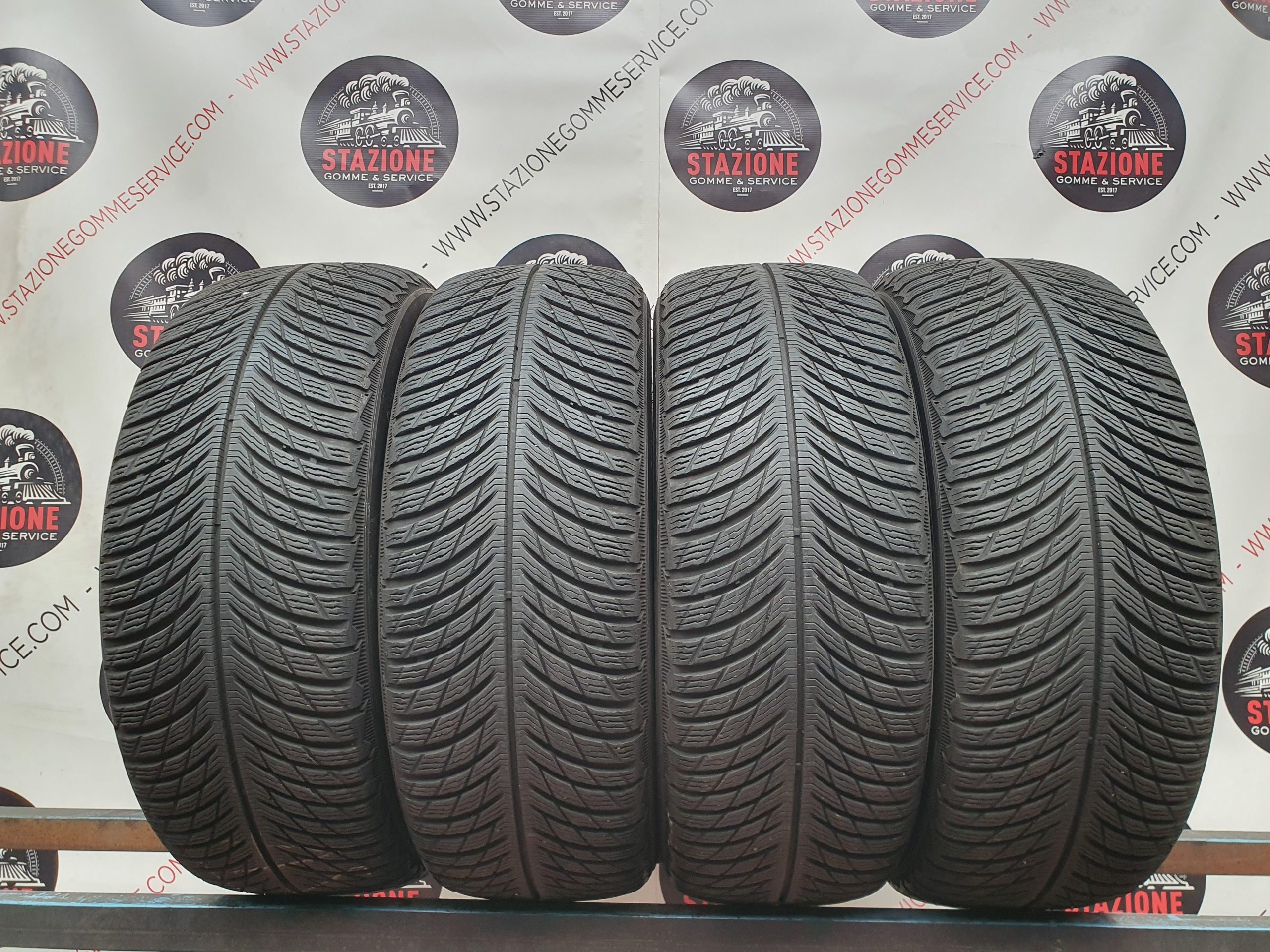 Pneumatico - Gomme invernali usate MICHELIN 205/55 R17 Pneumatico - Gomme invernali usate MICHELIN 205/55 R17