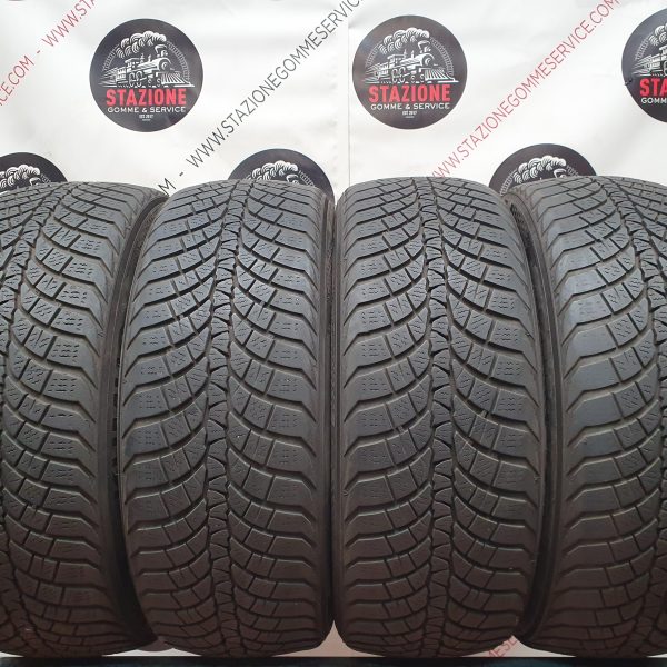 Pneumatico - Gomme invernali usate KUMHO 215/55 R17