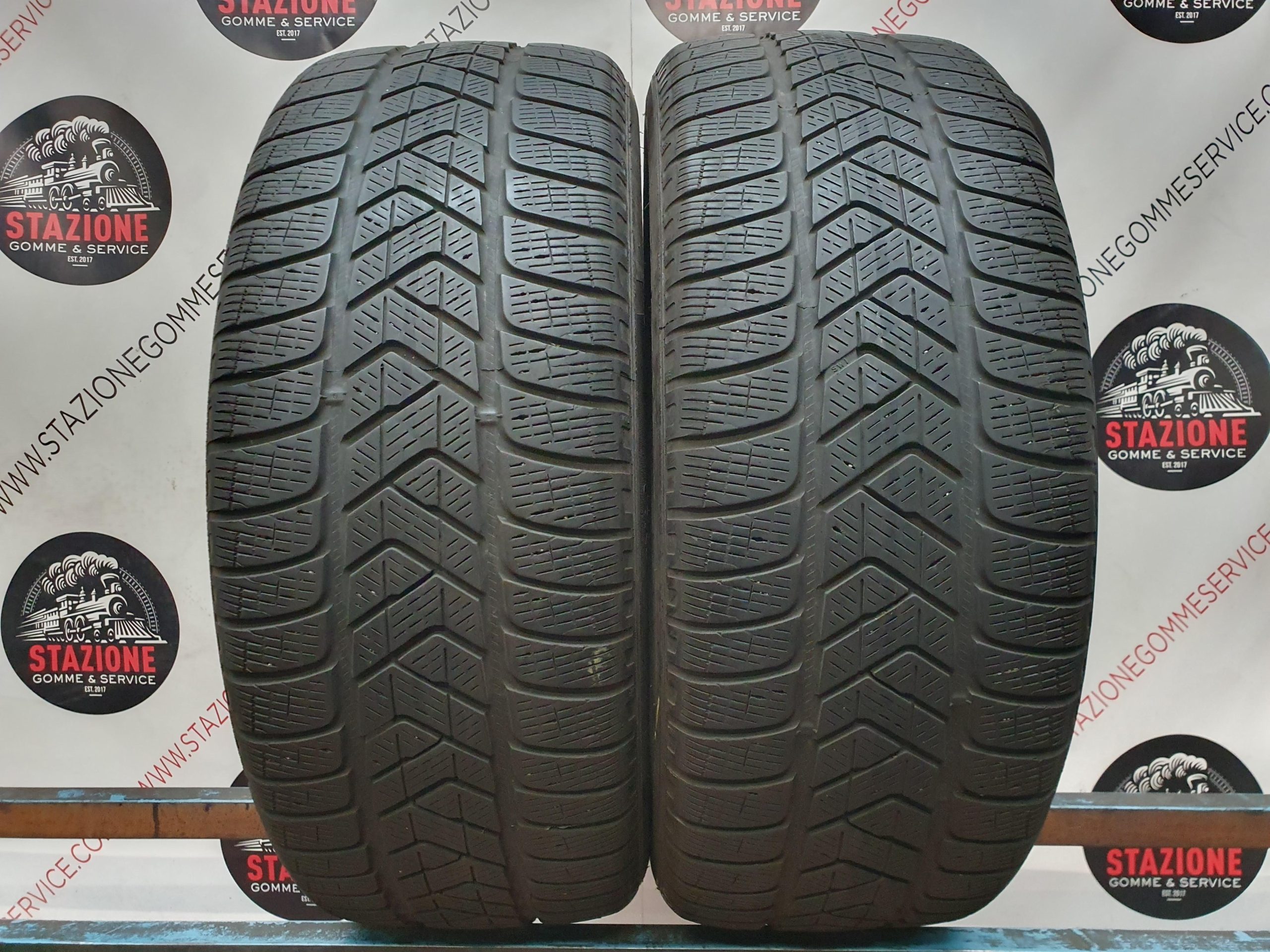Pneumatico - Gomme invernali usate PIRELLI 235/55 R18 Pneumatico - Gomme invernali usate PIRELLI 235/55 R18