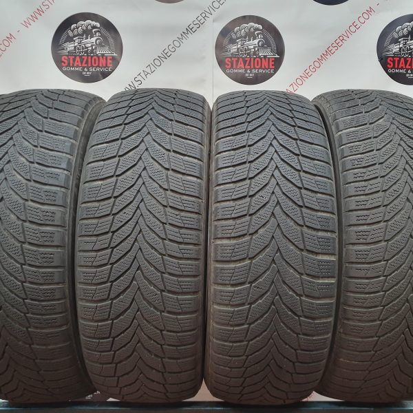 Pneumatico - 4 Gomme invernali usate NEXEN 235/60 R18