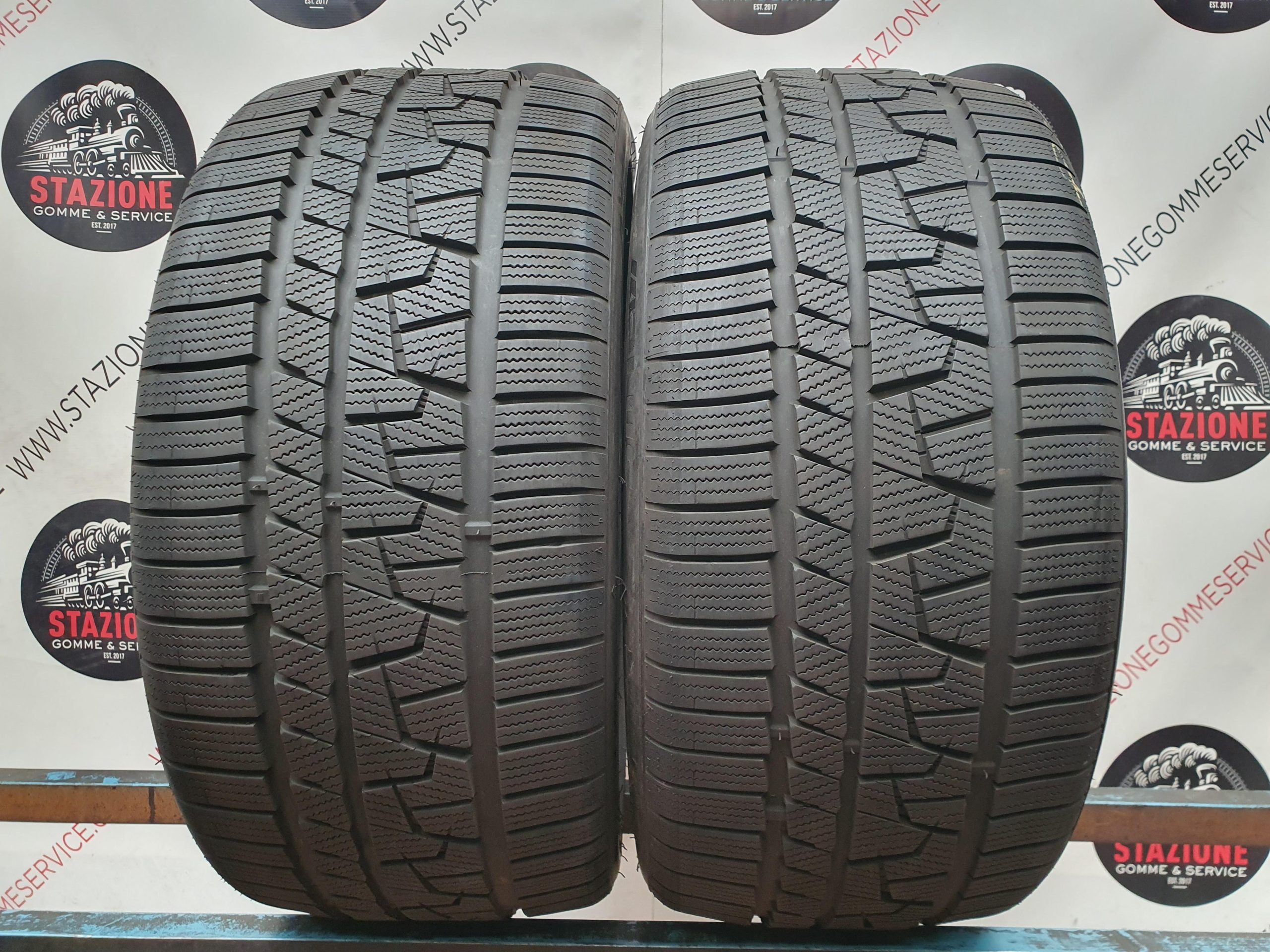 Pneumatico - Gomme invernali usate APLUS 255/35 R19 Pneumatico - Gomme invernali usate APLUS 255/35 R19