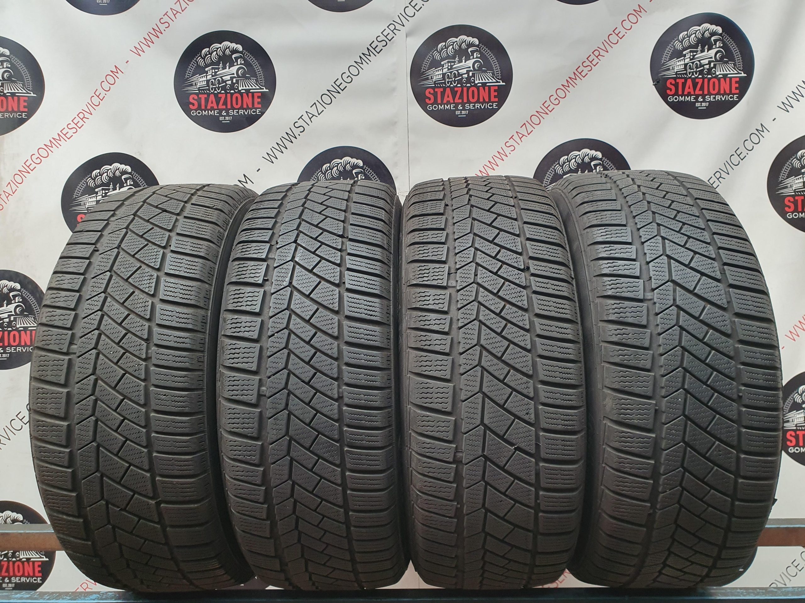 Pneumatico - Gomme invernali usate CONTINENTAL 225/50 R18 Pneumatico - Gomme invernali usate CONTINENTAL 225/50 R18