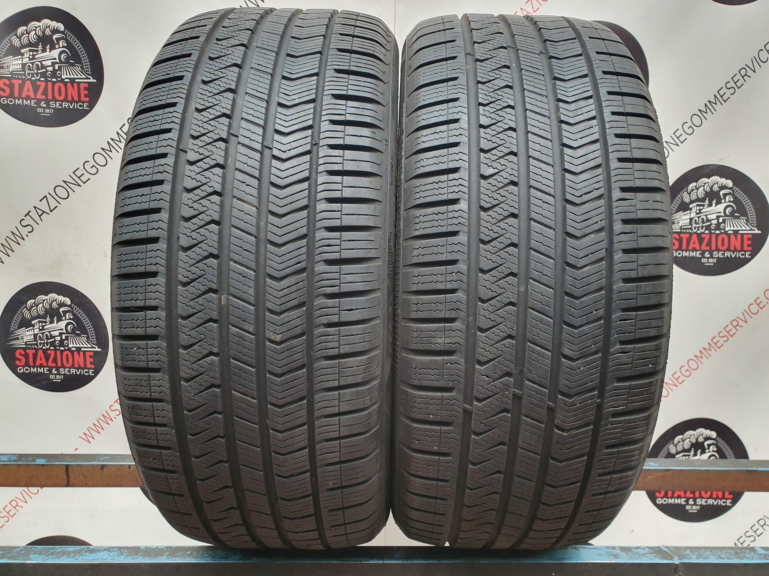 Pneumatico - Gomme 4 stagioni usate VREDESTEIN 235/45 R18 Pneumatico - Gomme 4 stagioni usate VREDESTEIN 235/45 R18